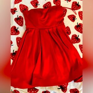 Strapless dress